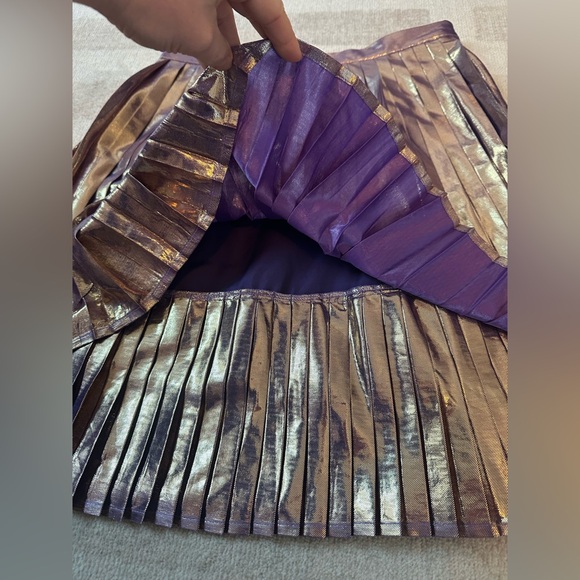 Modcloth Metallic Gold Pleated Skirt (Size M) - Picture 4 of 8